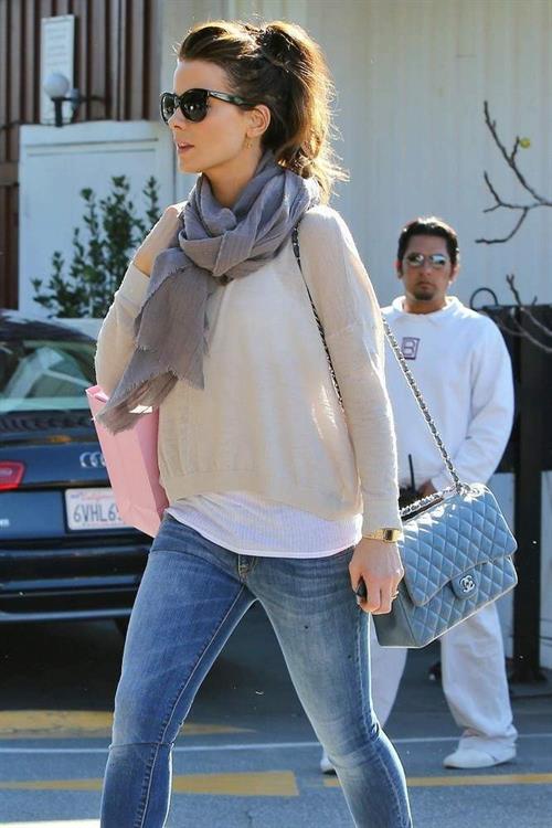 Kate Beckinsale shopping at Calypso store in Brentwood January 31, 2013