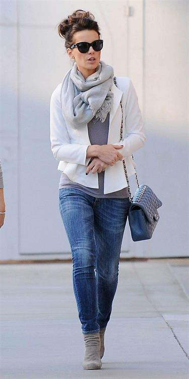 Kate Beckinsale Shopping in Los Angeles February 27, 2013  