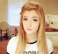 Chrissy Costanza