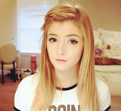Chrissy Costanza