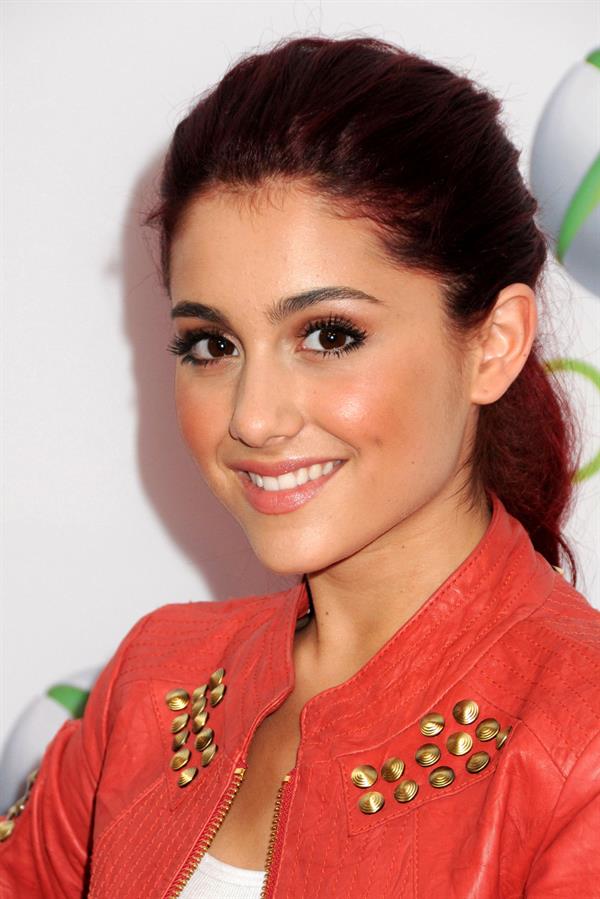 Ariana Grande Project Natal World Premiere for Xbox 360 in Los Angeles July 13, 2010