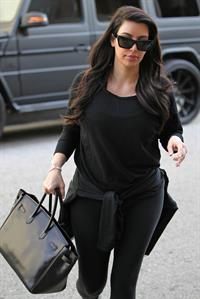 Kim Kardashian - Heads to the gym in LA (29.01.2013)