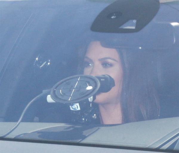 Kim Kardashian - Spotted inside a Rolls Royce in Los Angeles (31.05.2013) 