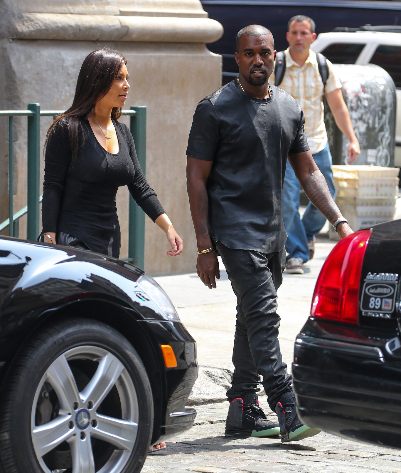 Kim Kardashian and Kanye West walk around SoHo in New York City 