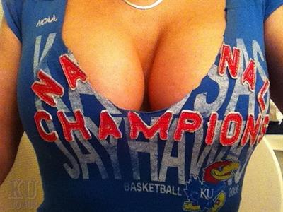 KU Boobs