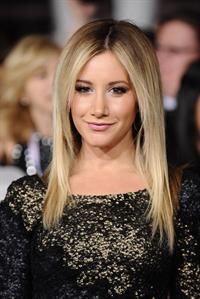 Ashley Tisdale video Breaking Dawn 2 premiere in LA 11/12/12 
