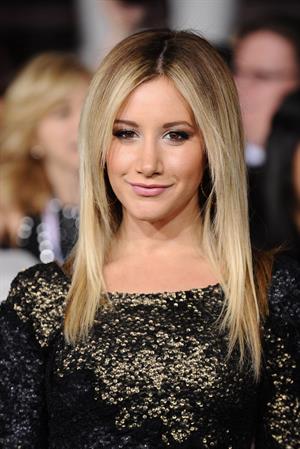 Ashley Tisdale video Breaking Dawn 2 premiere in LA 11/12/12 