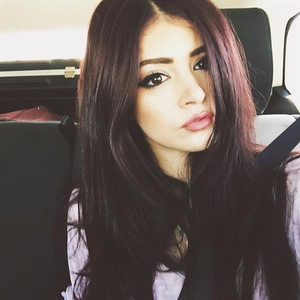 Chrissy Costanza taking a selfie