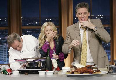 Kristen Bell 'The Late Late Show with Craig Ferguson' - December 11, 2008  