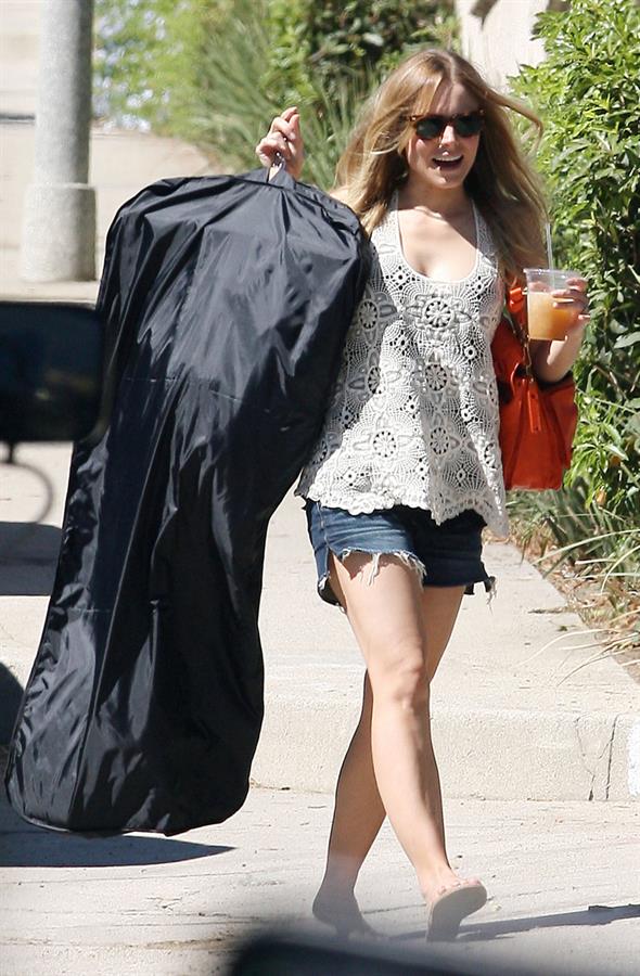 Kristen Bell Running errands in West Hollywood - August 27, 2012