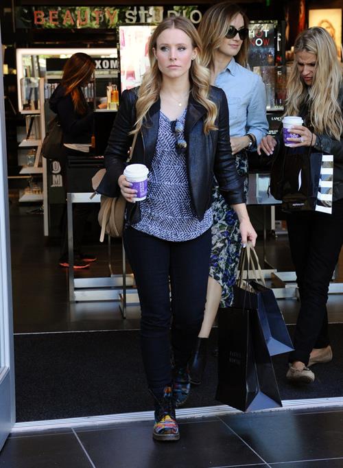 Kristen Bell out shopping at The Americana at Brand in Glendale 10/30/12