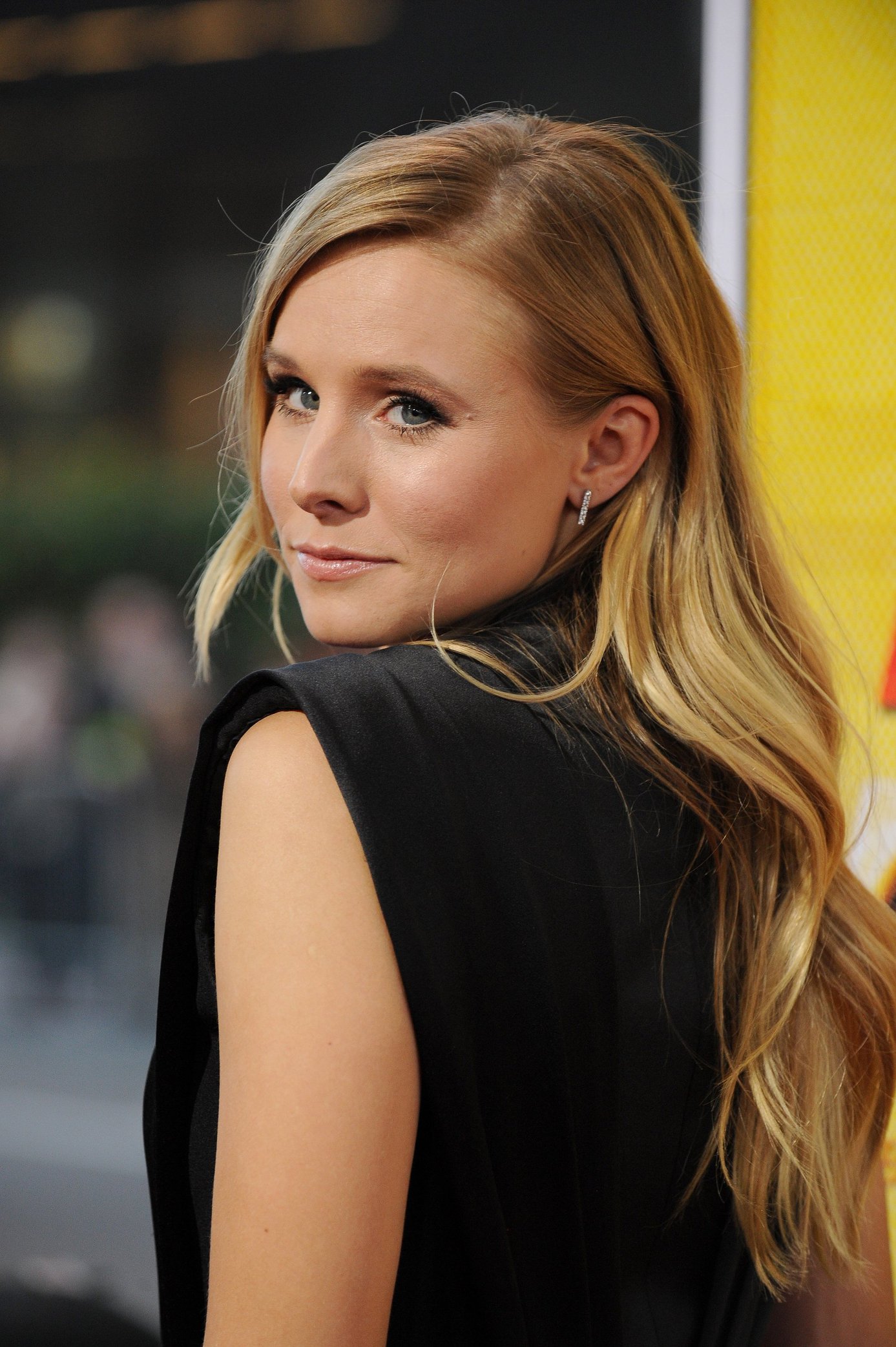 Kristen Bell - Hit and Run Hollywood Premiere in Los Angeles - August 14, 2012