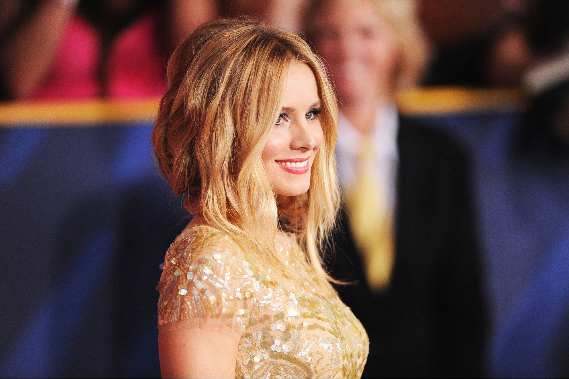 Kristen Bell - 2012 CMT Music Awards in Nashville (June 6, 2012) 