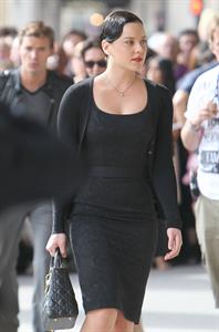 Abbie Cornish on set 1/8/2010