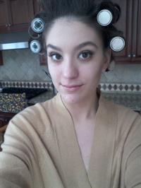 Zarena Summers taking a selfie