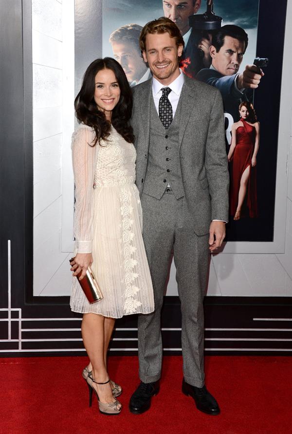 Abigail Spencer 'Gangster Squad' premiere in Hollywood 1/7/13 