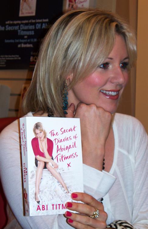 Abi Titmuss at a book signing in Southampton August 2, 2008