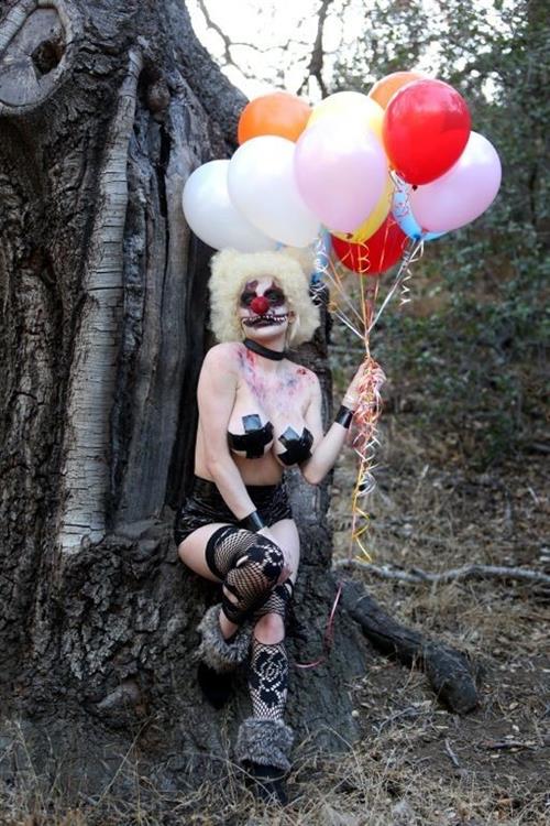 Courtney Stodden as a topless evil clown