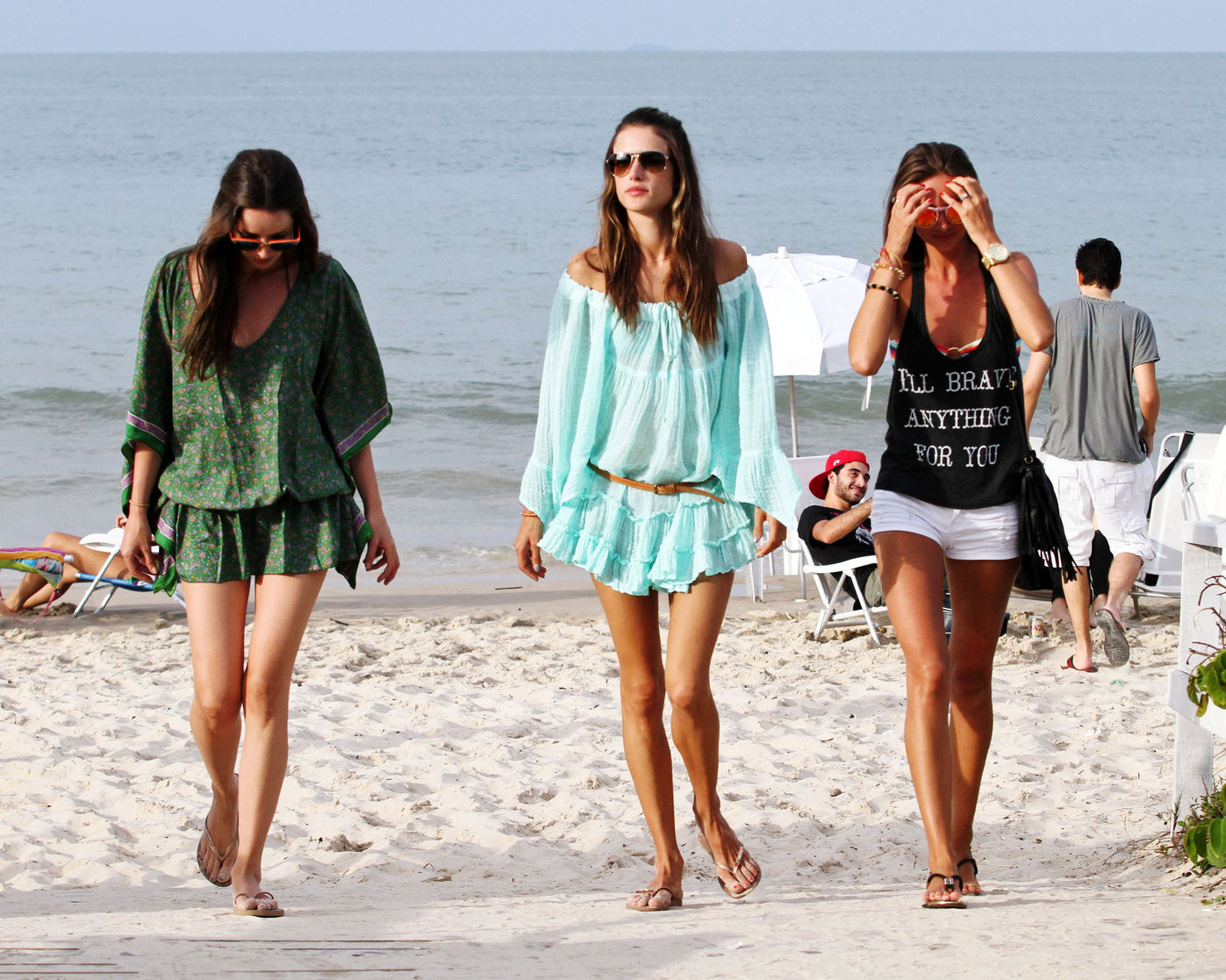 Alessandra Ambrosio - beach candids in LA 1/3/12  