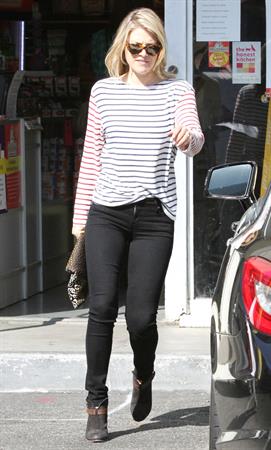 Ali Larter at the dog groomers in Los Angeles 10/22/13  