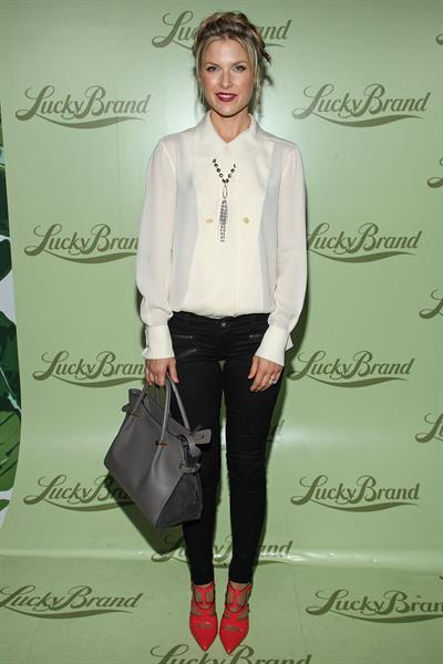 Ali Larter – Lucky Brand Store Opening in LA 10/29/13  
