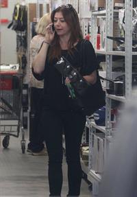 Alyson Hannigan Goes shopping in Santa Monica (November 7, 2013) 