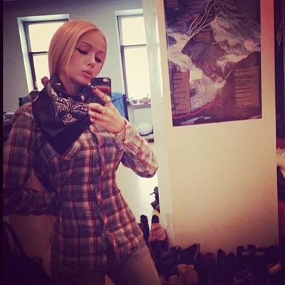 Valeria Lukyanova taking a selfie