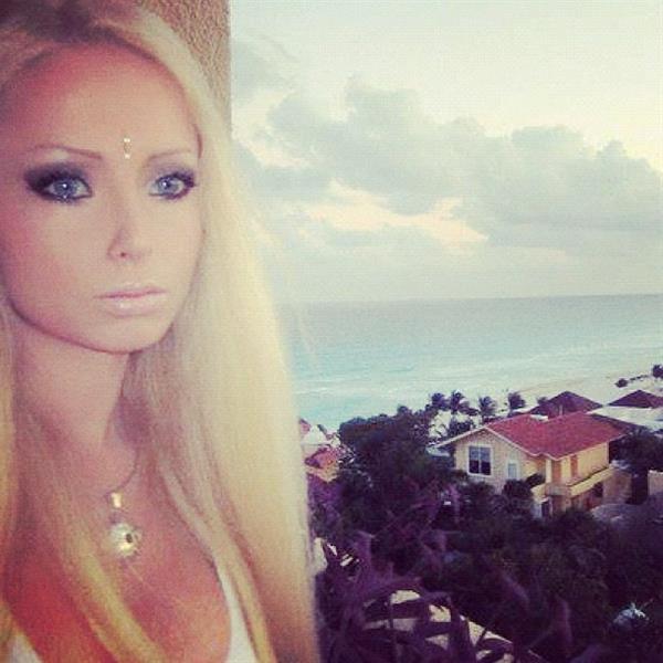 Valeria Lukyanova