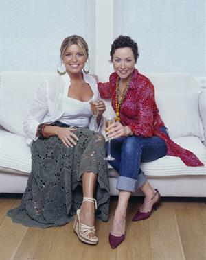 Amanda Mealing Photoshoots  