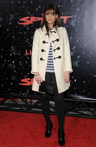 Amanda Peet the Spirit premiere in Los Angeles 