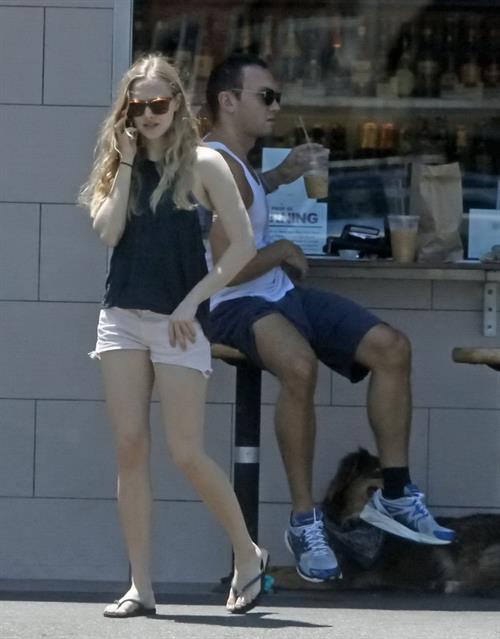 Amanda Seyfried at The Oaks Gourmet Market in Los Angeles on July 17, 2012