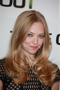 Amanda Seyfried Time Out photocall at Bristol Hotel in Paris on November 4, 2011 