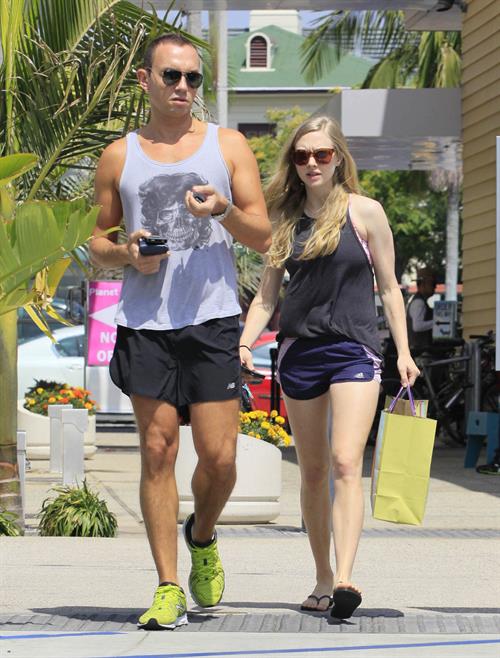 Amanda Seyfried Shopping In Los Angeles June 5, 2012