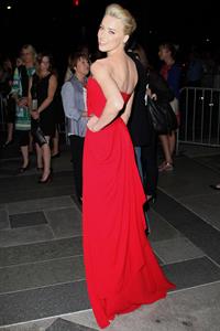 Amber Heard the Rum Diary premiere in Los Angeles on October 13, 2011