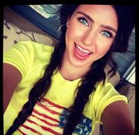 Ryan Newman taking a selfie