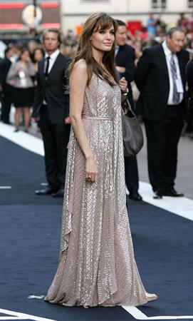 Angelina Jolie Salt Premiere in London on August 16, 2010 