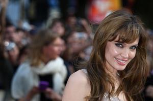 Angelina Jolie Salt Premiere in London on August 16, 2010 