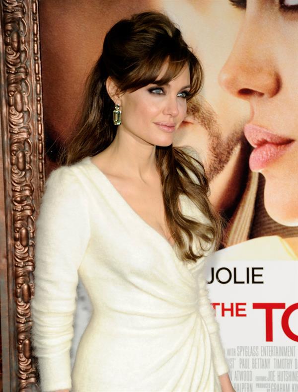 Angelina Jolie attends The Tourist world premiere in New York on December 6, 2010