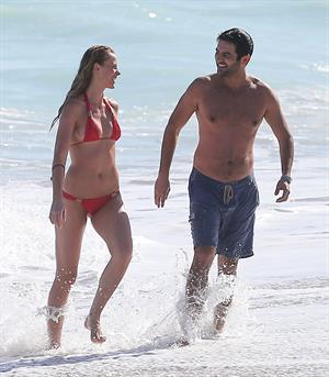 Anne Vyalitsyna bikini candids in Miami 11/22/12 