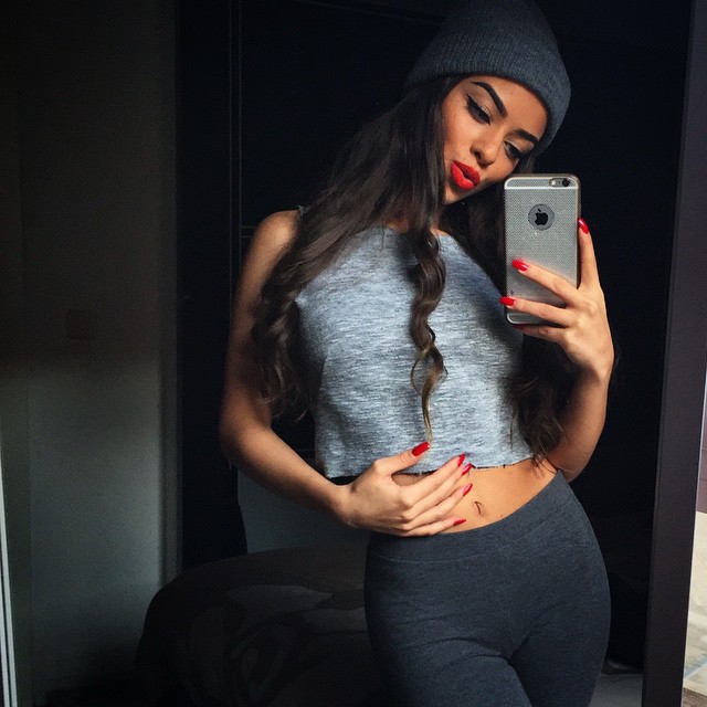 Sandra Fennou taking a selfie