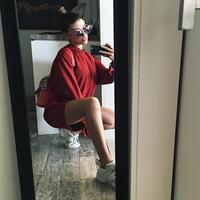 Sandra Fennou taking a selfie