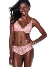 Zuri Tibby in lingerie