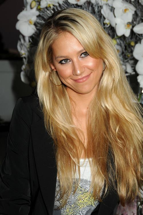 Anna Kournikova NBC Universal TCA 2011 Press Tour All Star Party in Los Angeles 1-8-2011