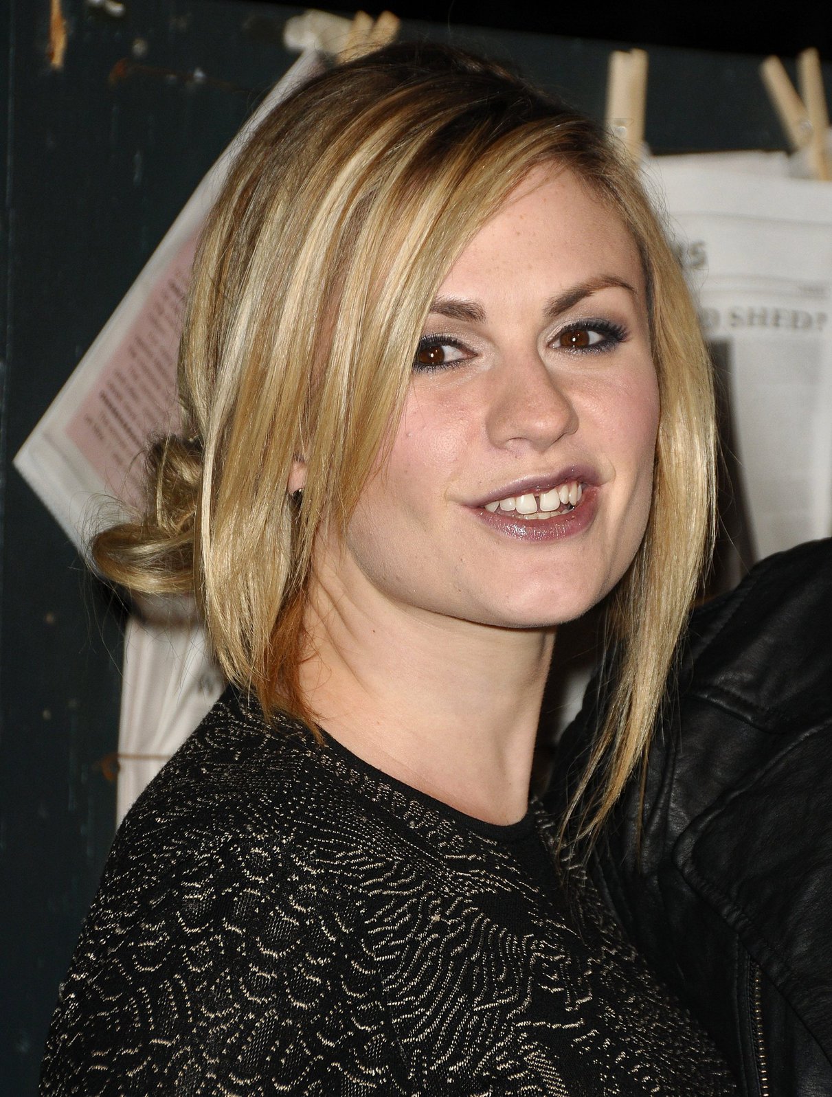 Anna Paquin Spike TV's Scream 2010 held at the Greek Theatre on October 16, 2010 