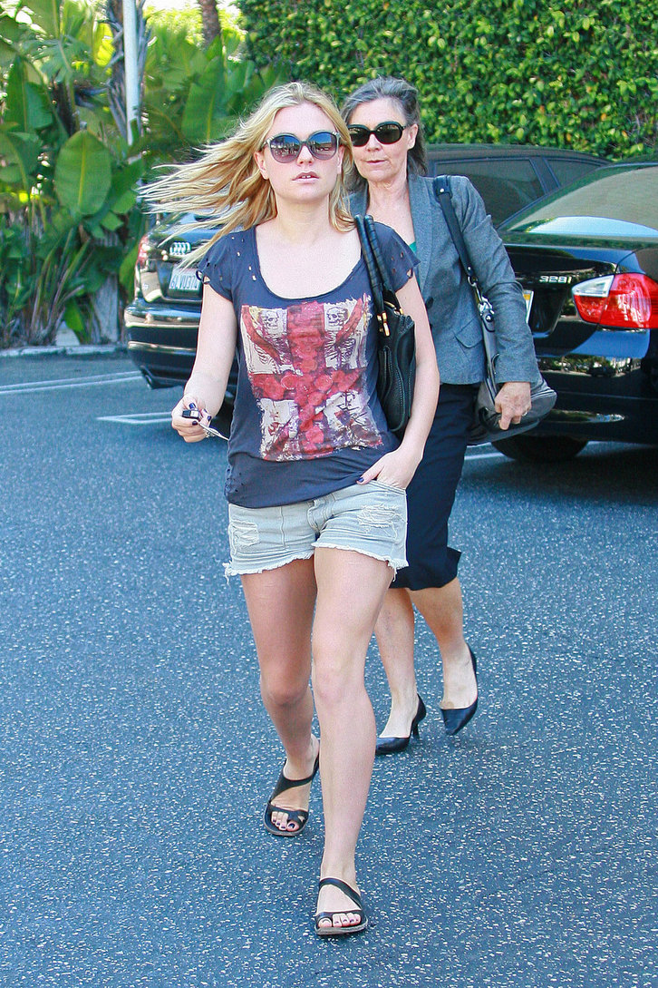 Anna Paquin at Fred Segal in Santa Monica on August 23, 2010 