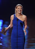 Anna Torv attending Spike TVS 2011 Scream Awards at Gibson Amphitheatre on October 15, 2011