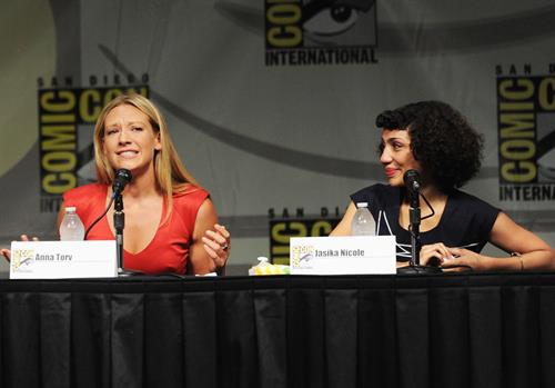 Anna Torv -  Fringe  press room at Comic-Con 2012 in San Diego (July 15, 2012)