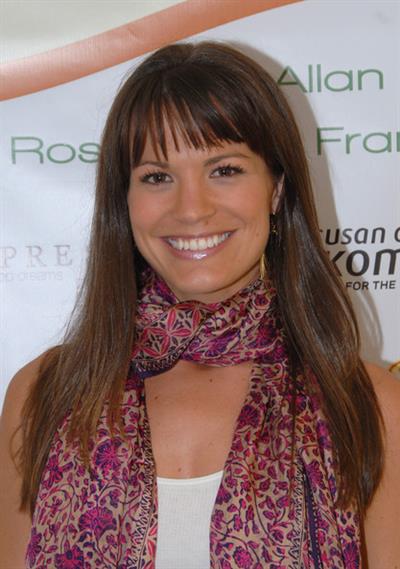 Melissa Claire Egan