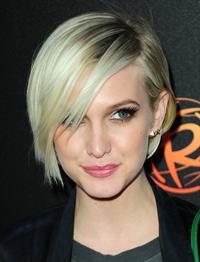 Ashlee Simpson Escape to Total Rewards Event in Hollywood Highland Center in Los Angeles on March 1, 2012