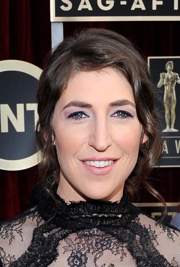 Mayim Bialik